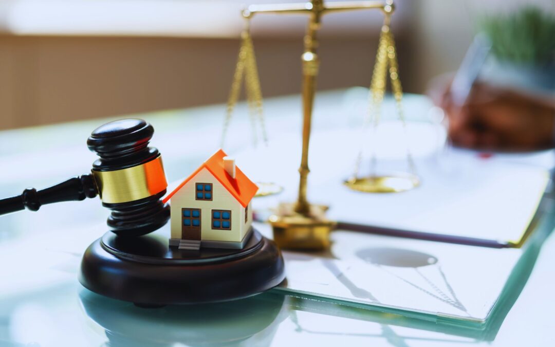 In-Person vs. Online Estate Auctions in North Carolina: Pros and Cons for Personal Representatives